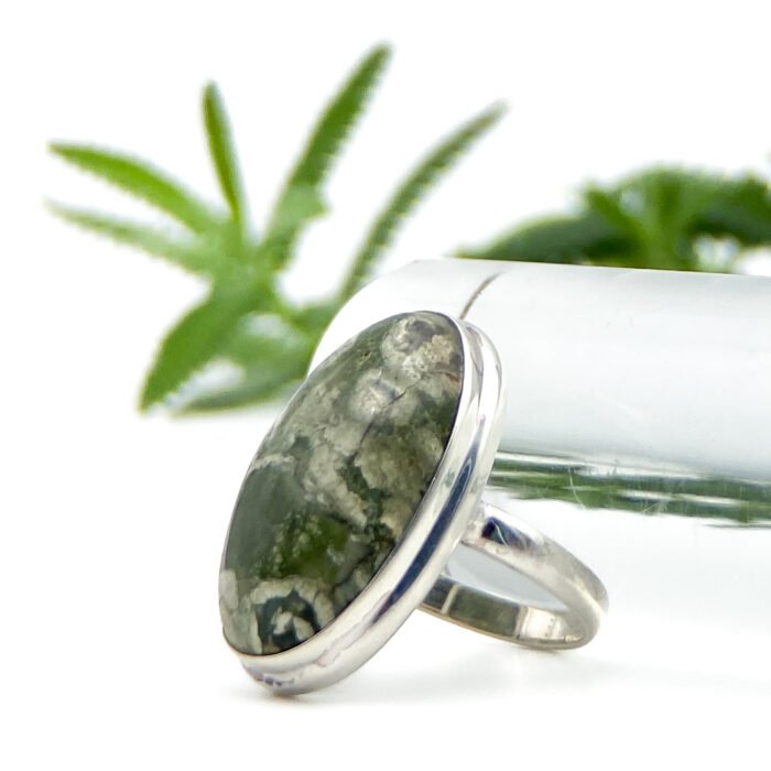 Anillo Jaspe Riolita Rainforest Talla 8