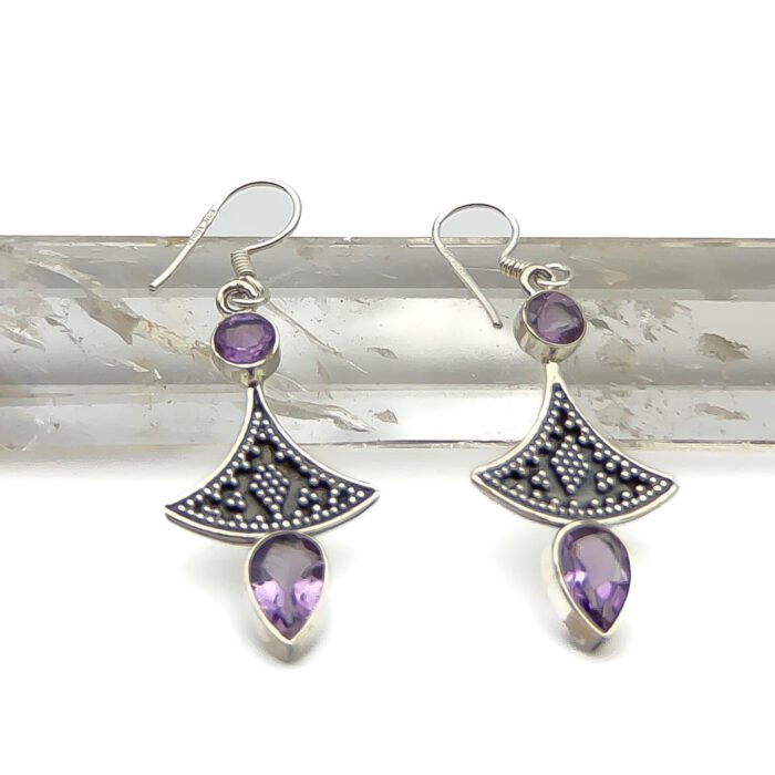 Aretes Amatista Triángulo