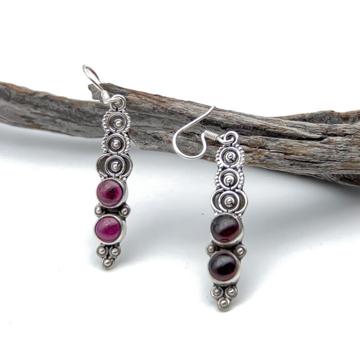 Aretes con 2 Granates Largos