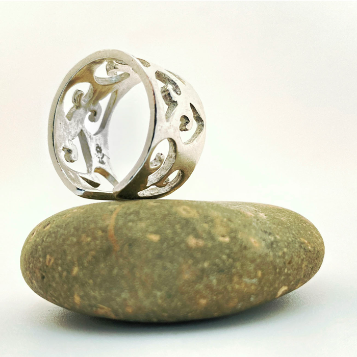 Anillo Espirales Huecas